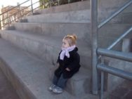 Martina en el frio chiquita